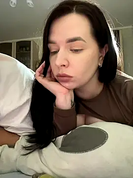 Snapshot of HellMoor chatting on September 2025 03:08:02 AM HellMoor online show from September 2025 03:08:02 AM