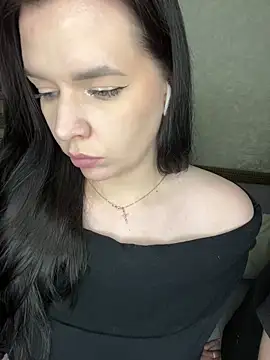 Snapshot of HellMoor chatting on September 2025 06:15:02 AM HellMoor online show from September 2025 06:15:02 AM