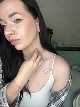 Snapshot of HellMoor chatting on September 2025 05:35:02 AM HellMoor online show from September 2025 05:35:02 AM