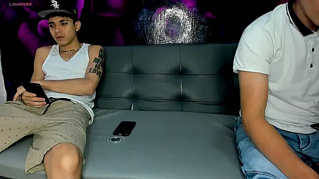 Snapshot of SecretsParty chatting on October 2025 03:49:02 AM SecretsParty online show from October 2025 03:49:02 AM