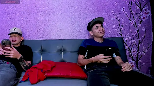 Snapshot of SecretsParty chatting on October 2025 03:34:01 AM SecretsParty online show from October 2025 03:34:01 AM