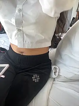 Snapshot of DulceMya6 chatting on November 2025 07:49:02 PM DulceMya6 online show from November 2025 07:49:02 PM