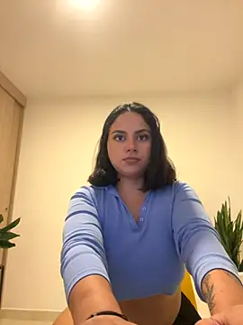 susy angel online show from December 2025 12:41:02 AM