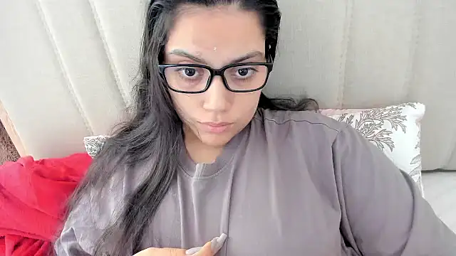 roniewester online show from November 2025 01:55:01 PM