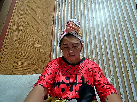 LalaiAsian online show from April 2026 09:29:01 AM