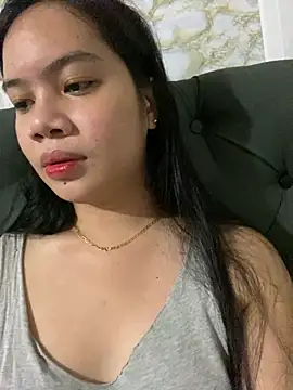 Hebefemme online show from February 2025 04:14:01 PM