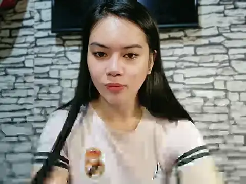 Hebefemme online show from March 2026 01:55:02 AM