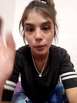 Snapshot of mariamac420 chatting on February 2026 04:19:01 AM mariamac420 online show from February 2026 04:19:01 AM