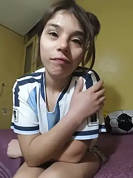 Snapshot of mariamac420 chatting on July 2026 07:27:02 PM mariamac420 online show from July 2026 07:27:02 PM