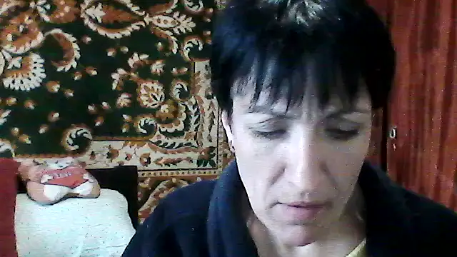 SunnyAmorre online show from April 2026 10:52:01 AM