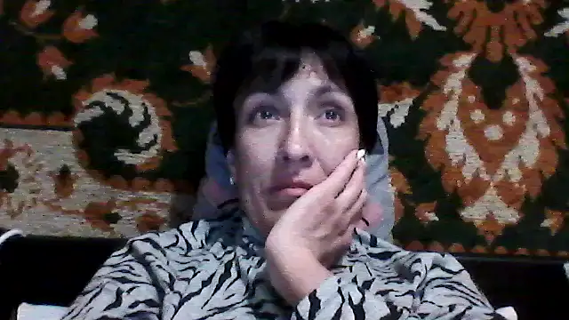 SunnyAmorre online show from April 2026 09:08:01 PM