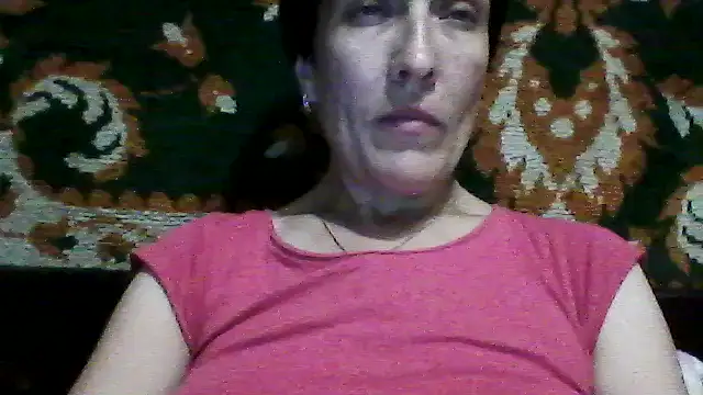 SunnyAmorre online show from May 2026 07:44:01 PM