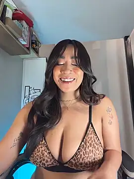 AsianMilfSheryl online show from February 2026 06:25:02 AM