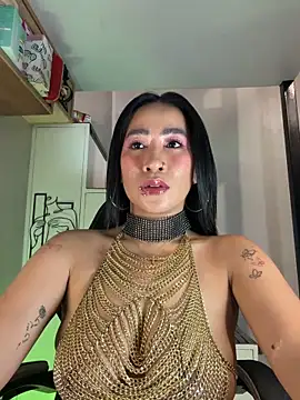 Snapshot of AsianMilfSheryl chatting on April 2026 07:31:01 AM AsianMilfSheryl online show from April 2026 07:31:01 AM