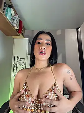 Snapshot of AsianMilfSheryl chatting on May 2026 07:25:01 AM AsianMilfSheryl online show from May 2026 07:25:01 AM