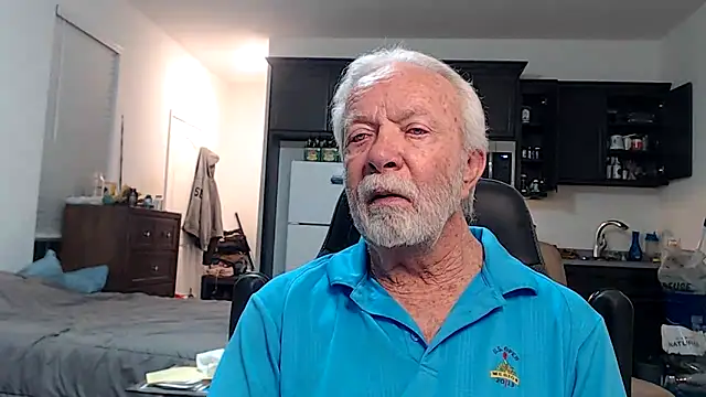 rockpoint69 online show from October 2025 08:25:01 AM