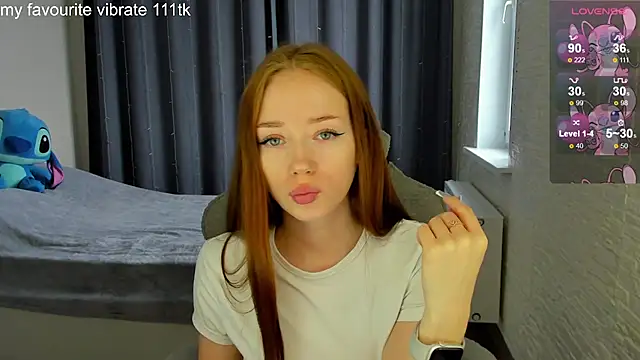 Snapshot of Hot_Mia_ chatting on March 2025 11:55:02 AM Hot Mia online show from March 2025 11:55:02 AM