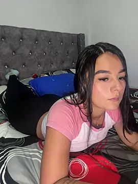 Snapshot of _dinna chatting on March 2025 10:55:02 PM dinna online show from March 2025 10:55:02 PM