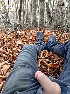 Snapshot of Yaramaz331 chatting on November 2025 07:41:02 AM Yaramaz331 online show from November 2025 07:41:02 AM