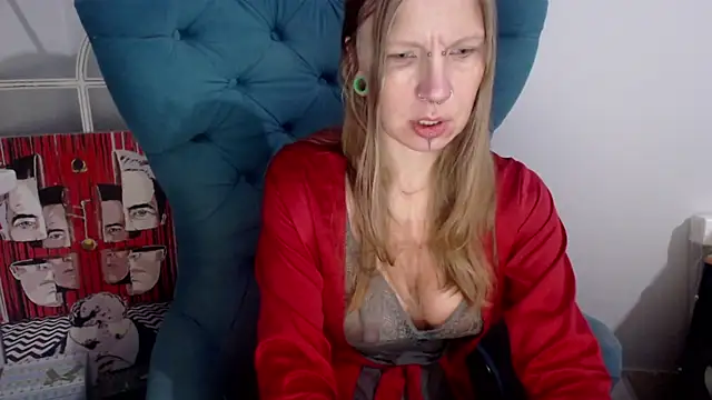 alexandra zaryanova online show from September 2025 08:05:01 AM