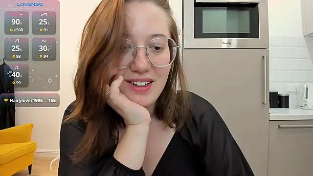 Snapshot of Charmy_Gracy chatting on July 2026 02:13:01 PM Charmy Gracy online show from July 2026 02:13:01 PM