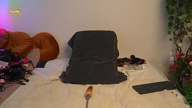 Snapshot of lacie_le_beauty chatting on March 2025 05:21:01 PM lacie le beauty online show from March 2025 05:21:01 PM