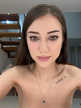 goodforKarina online show from December 2024 03:40:01 AM