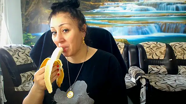 MoistMady online show from March 2026 06:30:01 AM