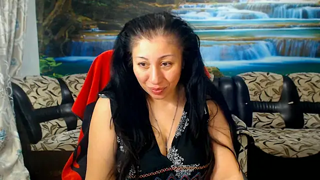 MoistMady online show from April 2026 01:47:01 AM