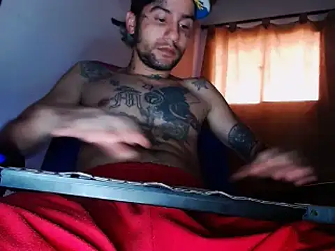 Snapshot of Christian_Stiven1 chatting on February 2025 08:56:01 PM Christian Stiven1 online show from February 2025 08:56:01 PM