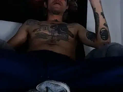 Snapshot of Christian_Stiven1 chatting on March 2025 11:57:02 PM Christian Stiven1 online show from March 2025 11:57:02 PM