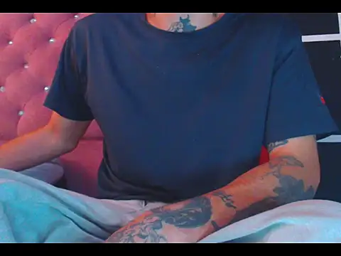 Snapshot of Christian_Stiven1 chatting on November 2025 01:00:02 PM Christian Stiven1 online show from November 2025 01:00:02 PM