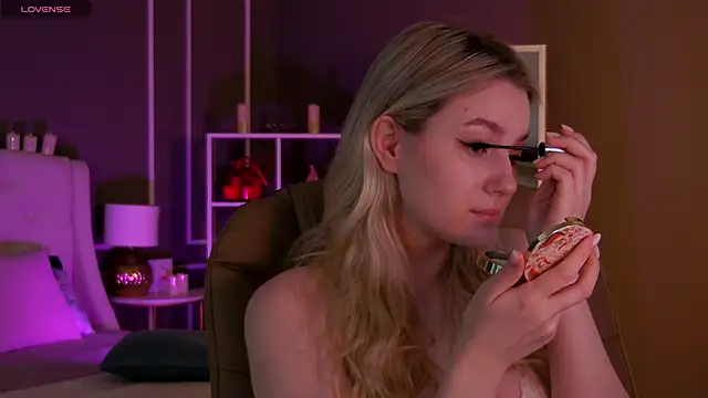 elinanortas online show from January 2025 01:19:01 AM