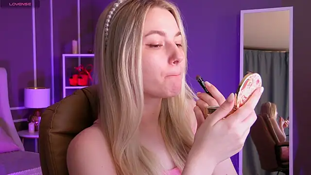 elinanortas online show from January 2025 01:11:01 AM