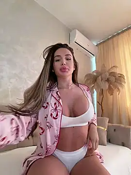 AshleySinn online show from February 2026 12:02:02 PM