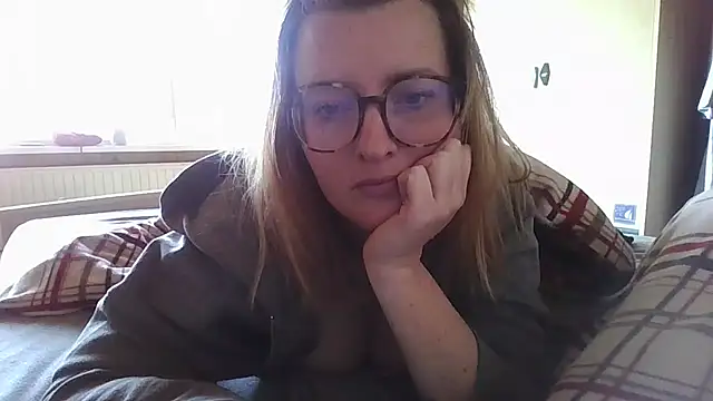 Snapshot of LiquidLeonie chatting on March 2026 08:07:01 AM LiquidLeonie online show from March 2026 08:07:01 AM