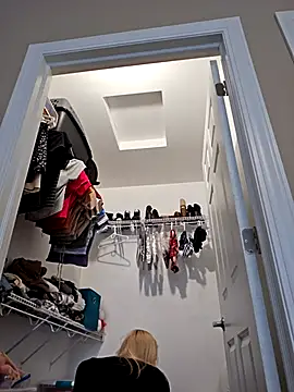 AmethystFoxx online show from October 2025 09:35:02 PM