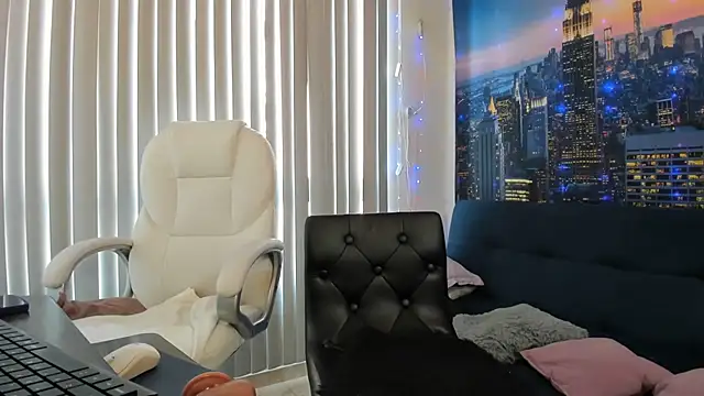 ashleymilf 1 online show from February 2025 10:09:01 PM