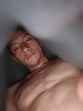 shaggy6365 online show from April 2026 11:17:01 AM