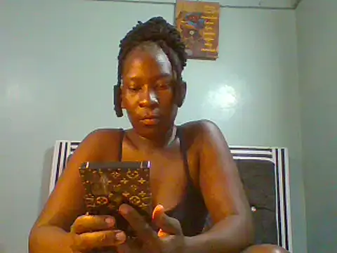 Snapshot of blackcuteebony chatting on March 2025 09:22:01 PM blackcuteebony online show from March 2025 09:22:01 PM