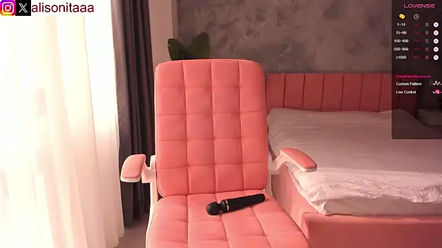 Snapshot of daddysgirl2222 chatting on March 2025 01:32:02 PM daddysgirl2222 online show from March 2025 01:32:02 PM