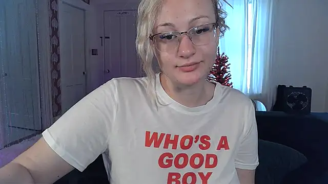 Snapshot of ashleyblaydex chatting on December 2025 08:07:02 PM ashleyblaydex online show from December 2025 08:07:02 PM