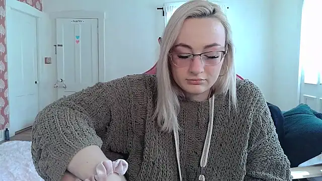 Snapshot of ashleyblaydex chatting on February 2026 02:54:01 PM ashleyblaydex online show from February 2026 02:54:01 PM