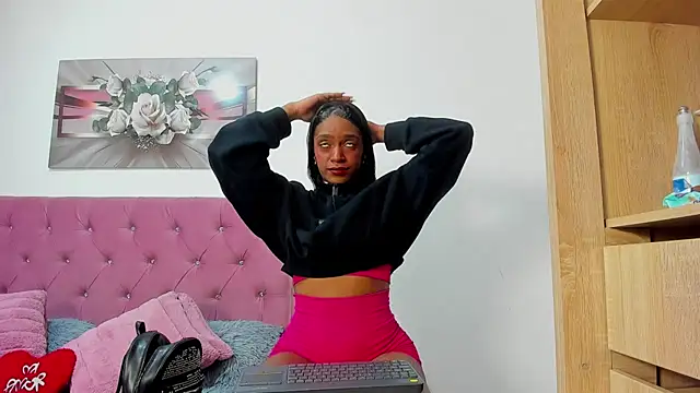 sharon hill online show from June 2026 01:37:01 AM