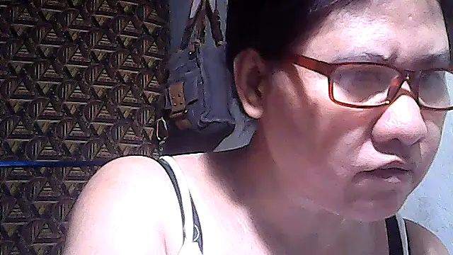 sweetsosie18 online show from May 2026 03:33:01 AM