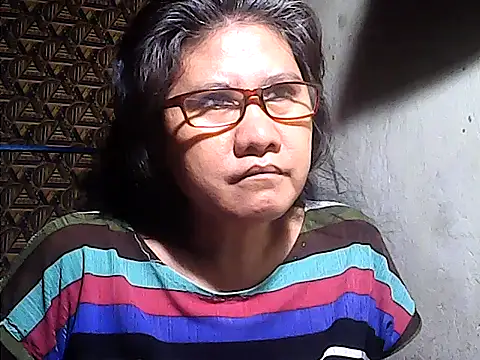 sweetsosie18 online show from May 2026 09:48:01 AM