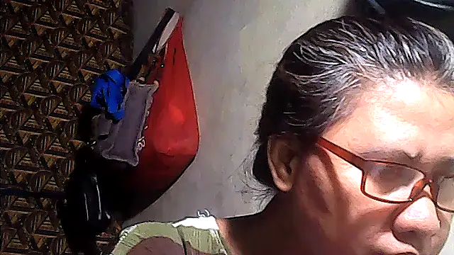 sweetsosie18 online show from May 2026 12:24:01 PM