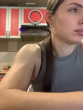 SeducingYoghourt online show from February 2026 04:58:02 PM