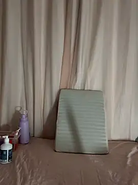 Snapshot of Kaiisa_ chatting on June 2026 11:11:01 PM Kaiisa online show from June 2026 11:11:01 PM