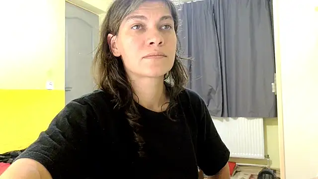 Snapshot of MercyLove chatting on November 2025 04:09:01 PM MercyLove online show from November 2025 04:09:01 PM